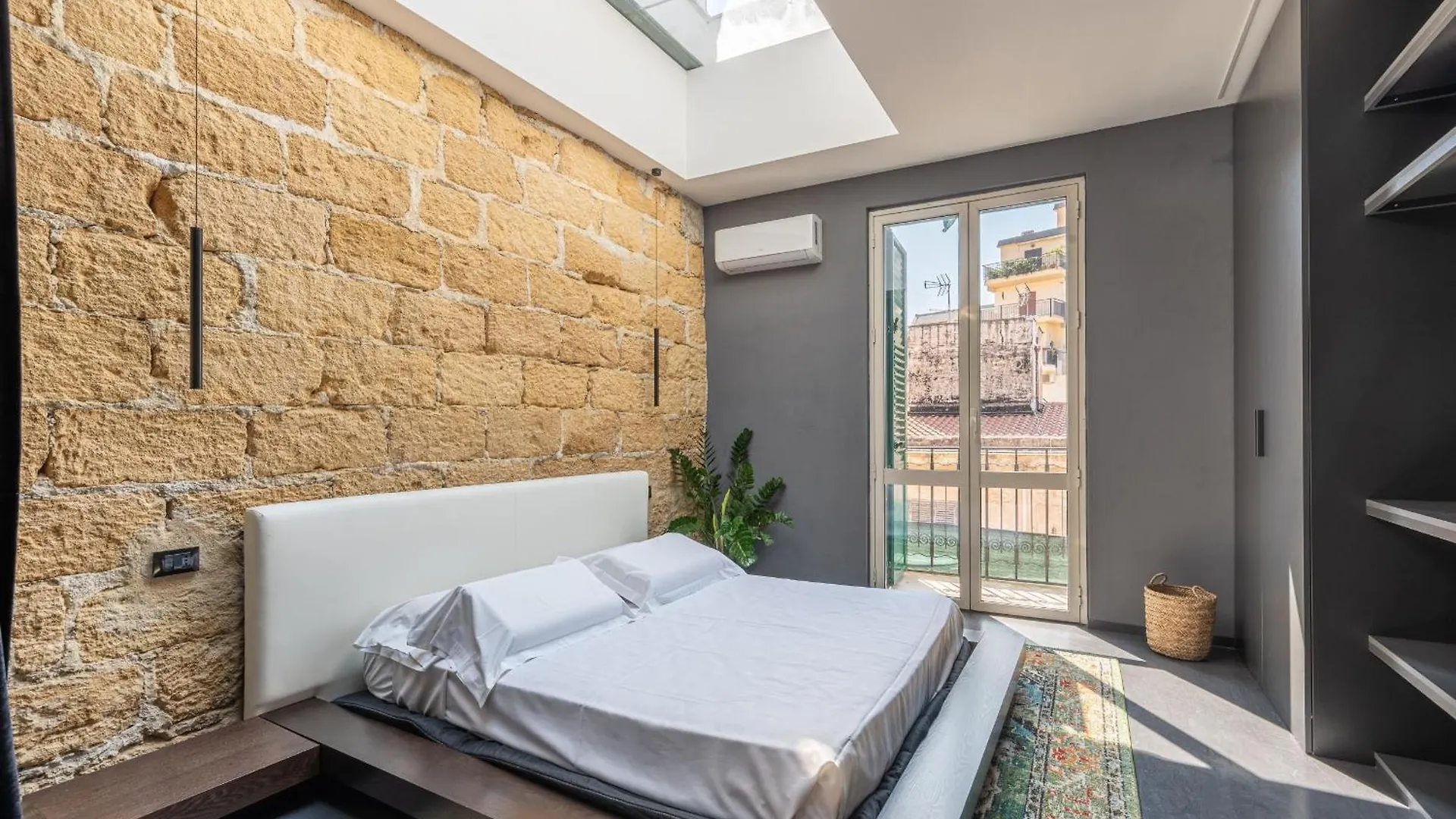 Grey House In Zisa By Wonderful Italy Apartment Palermo